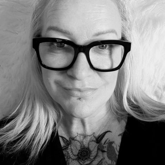 Meet your Posher, L dawn - Picture 1 of 1